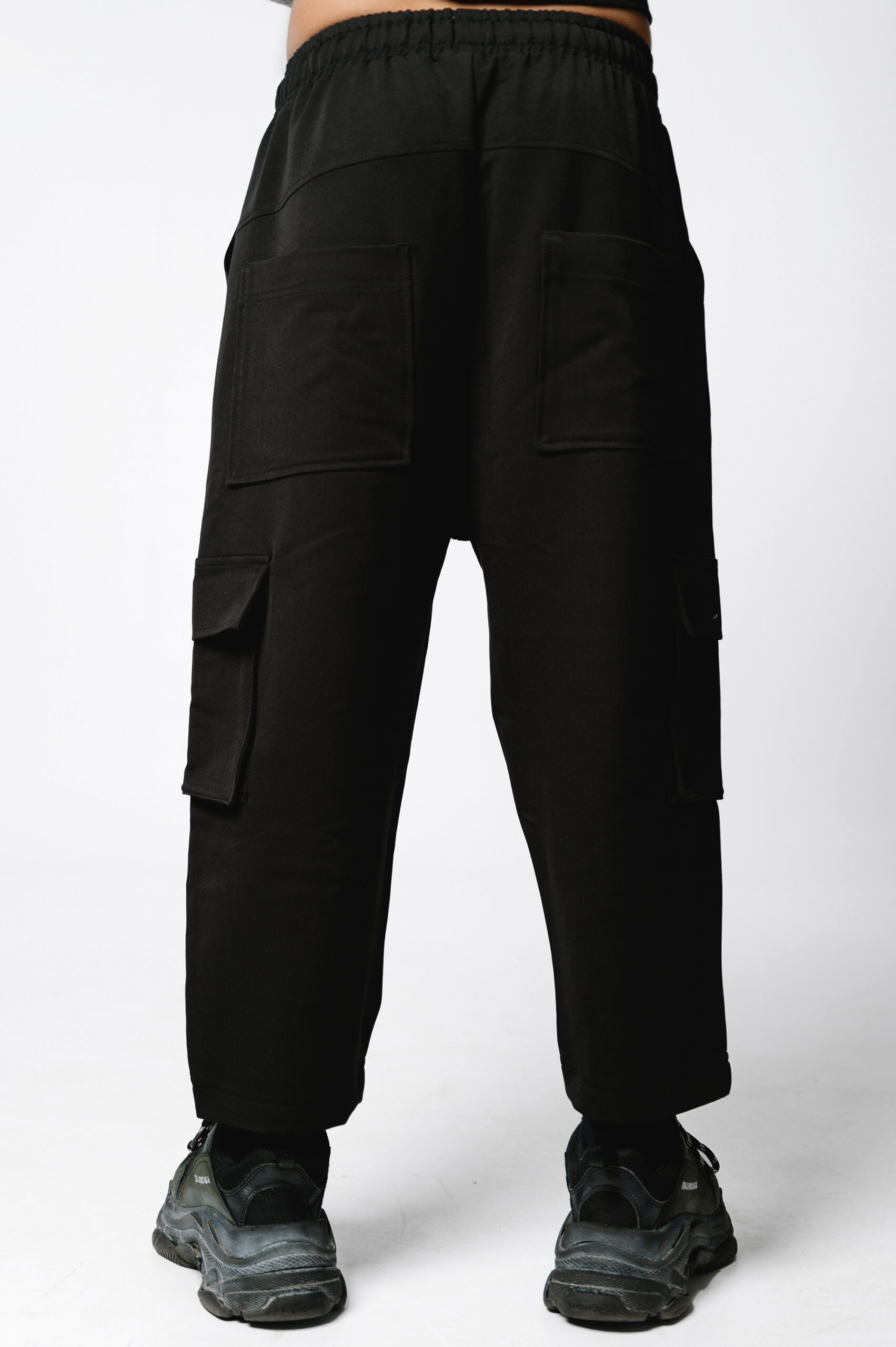 Devoted Classic Cargo Pant in black – Devoted Clo