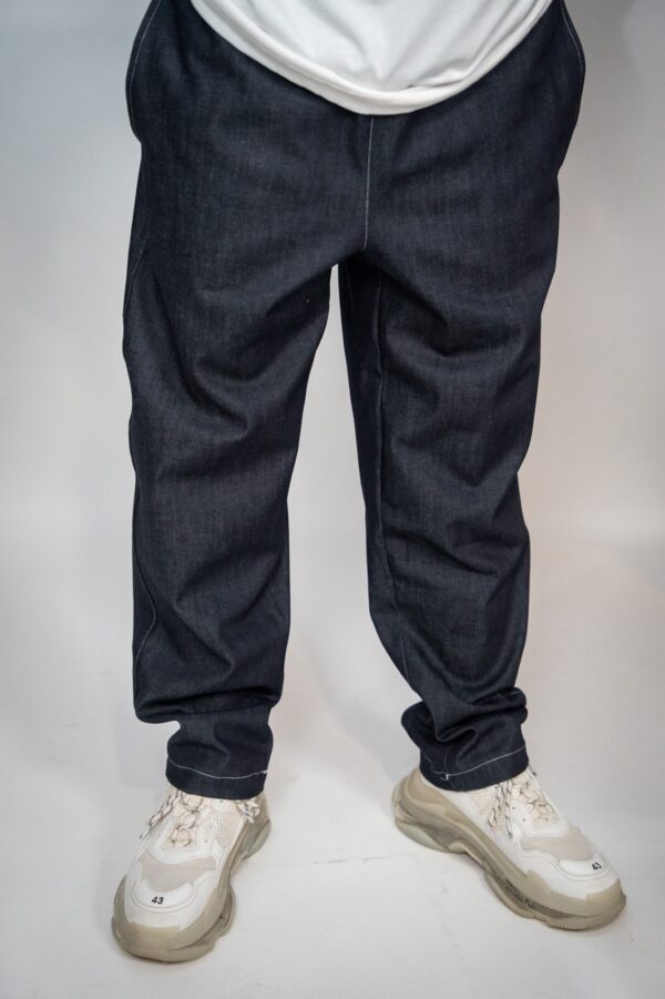 Devoted Classic Straight Pant in Denim - Image 3