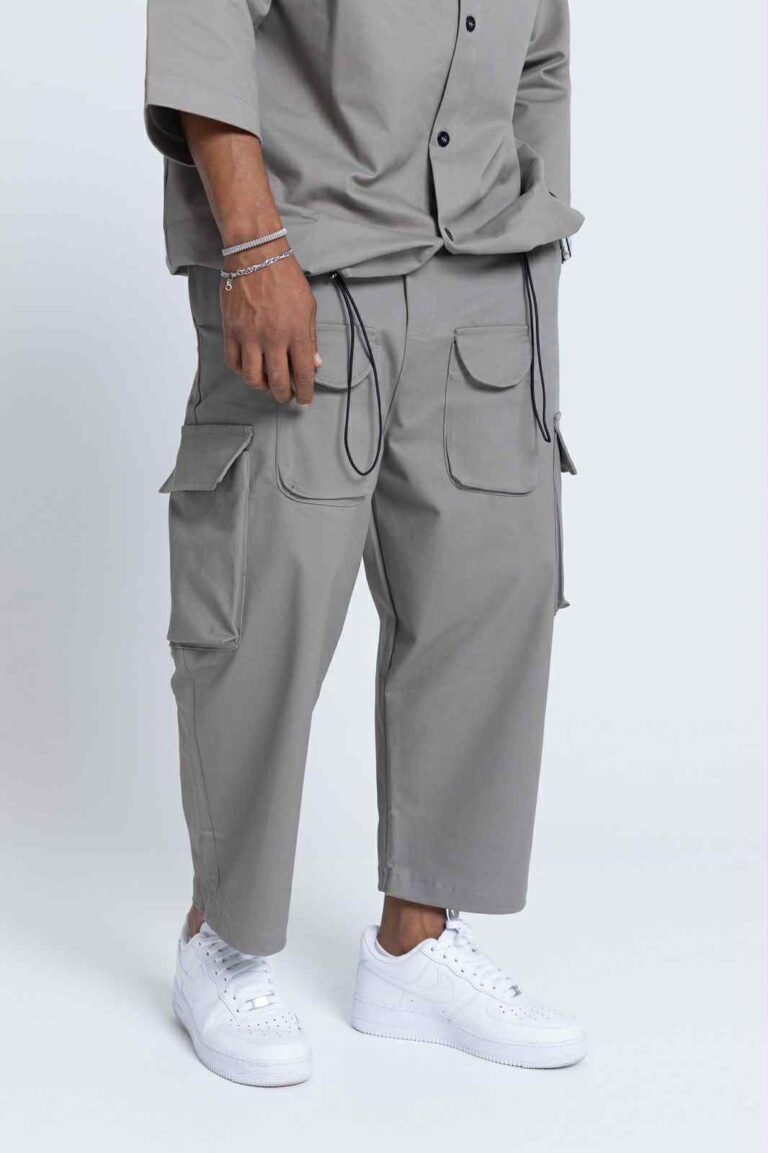 Devoted Cropped Pants with Pockets
