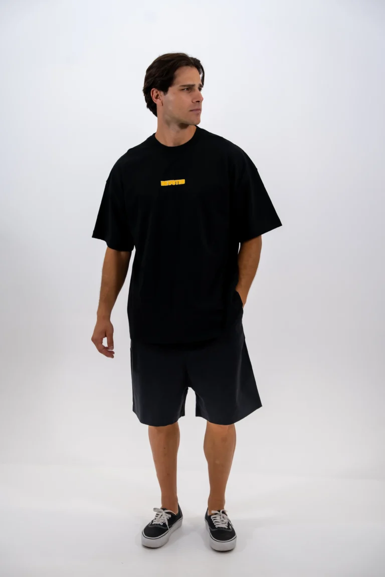 Devoted Classic Short Black