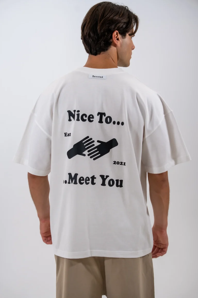 Devoted "Nice to meet you" Oversized T-Shirt
